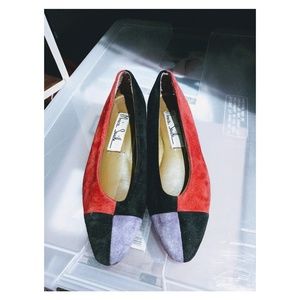 Vintage rounded toe suede flats size 6